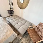 Aeolian Blu 10 Parikia (Paros)