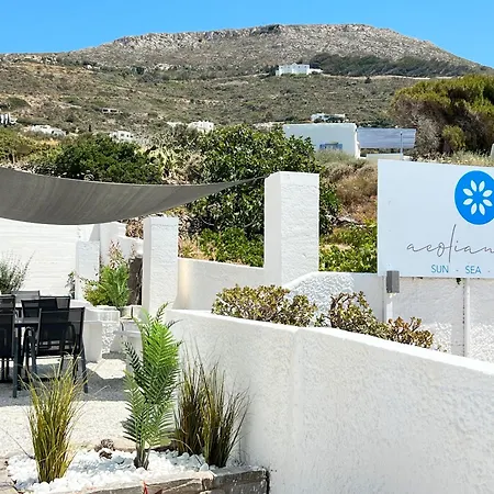 Aeolian Blu 10 * Parikia (Paros)