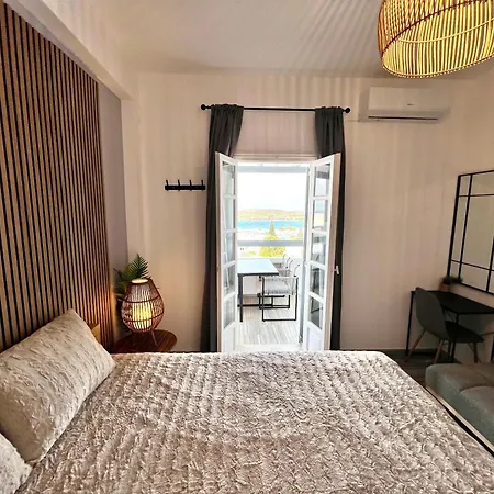Aeolian Blu 10 Apartment