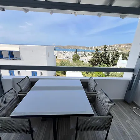 Aeolian Blu 10 * Parikia (Paros)
