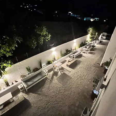 Aeolian Blu 10 Apartment *
